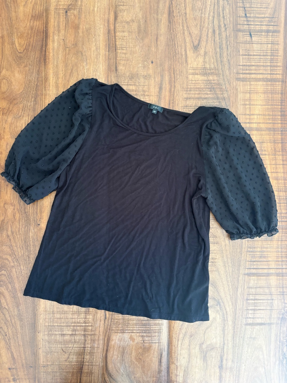 K&C Black Puff-Sleeve Women's Top - Classic Scoop Neck